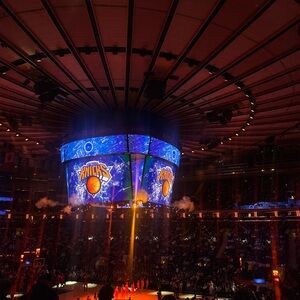 Meet your Posher, Yalin